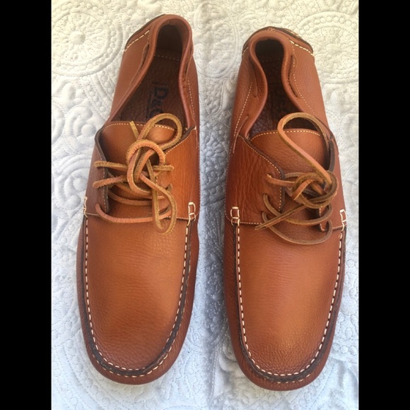 Brown leather D&G by Dolce & Gabbana loafers.
